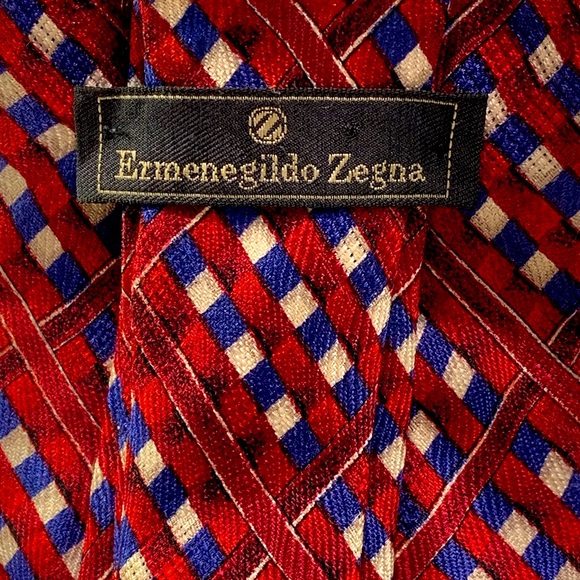 ERMENEGILDO ZEGNA SILK TIE, EUC, Red/Blue/White Pattern - Picture 11 of 12